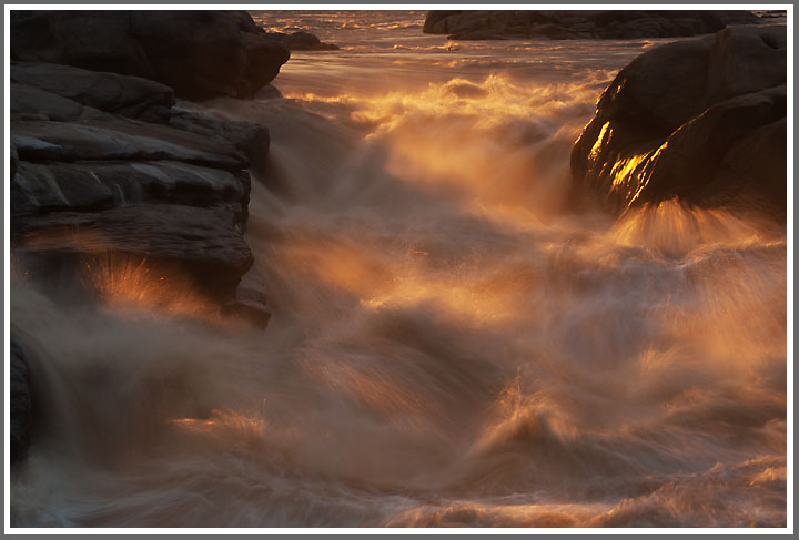 Der Oranje bei Sonnenaufgang