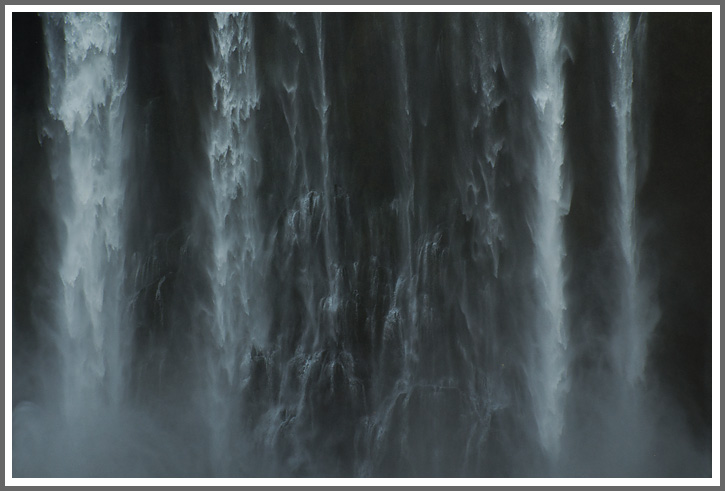 Detail Rainbow Falls