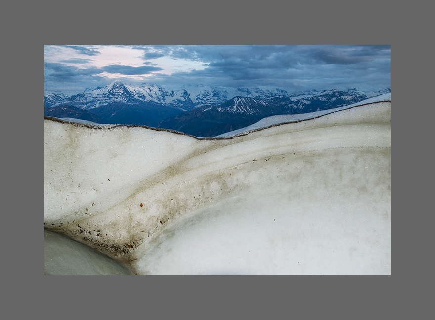 Schmelzende Eisfelder im Juni